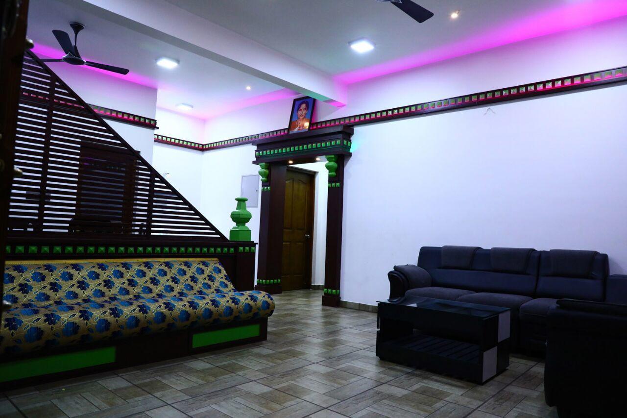 Sri Lakshmi Gardens Hotell Thekkady Exteriör bild