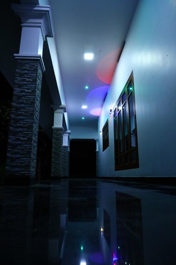 Sri Lakshmi Gardens Hotell Thekkady Exteriör bild